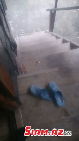Azərbaycaanda uşağına yemək ala bilməyən ata böyrəyini satır - ''Uşağı acından öldürəsi deyiləm ki...'' FOTO Azərbaycaanda uşağına yemək ala bilməyən ata böyrəyini satır - ''Uşağı acından öldürəsi deyiləm ki...'' FOTO