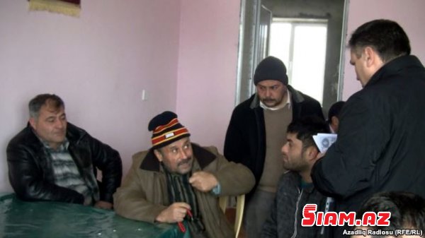 Sahibkarların gömrük problemi-Gürcüstanda 3 dəqiqəyə, Azərbaycanda 24 saata başa gələn iş... Sahibkarların gömrük problemi-Gürcüstanda 3 dəqiqəyə, Azərbaycanda 24 saata başa gələn iş...