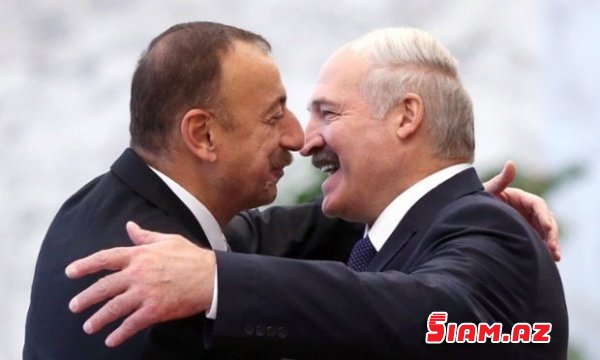 Rusiyada Lapşin isterikası: “Bu nədir? Bunlar çəkmələrini üstümüzə silirlər...” Rusiyada Lapşin isterikası: “Bu nədir? Bunlar çəkmələrini üstümüzə silirlər...”