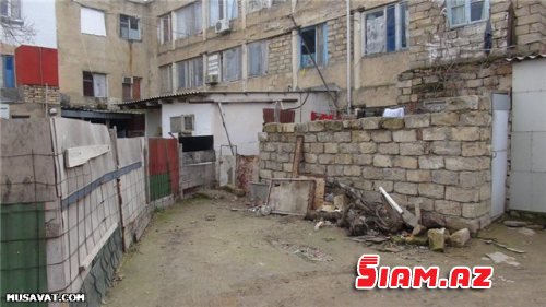 Məcburi köçkünlər etiraz aksiyası keçirdilər – VİDEO, FOTOLAR Məcburi köçkünlər etiraz aksiyası keçirdilər – VİDEO, FOTOLAR