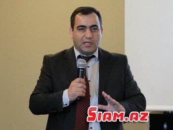 Rubl dollar qarşısında duruş gətirir: Manatın aqibəti necə olacaq? - EKSPERT RƏY Rubl dollar qarşısında duruş gətirir: Manatın aqibəti necə olacaq? - EKSPERT RƏY