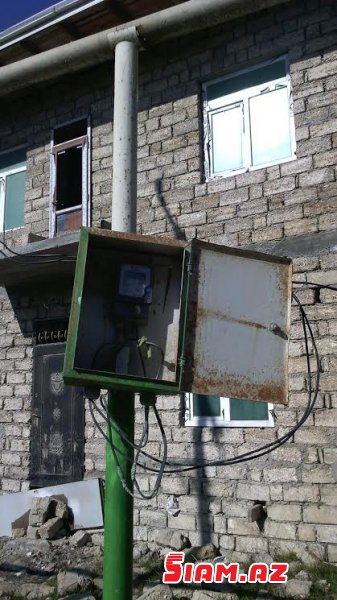 Bakıda işıq sayğacı qaz turbasına “skoçlanıb” - Onlarla ev PARTLAYIŞ təhlükəsində/ FOTO Bakıda işıq sayğacı qaz turbasına “skoçlanıb” - Onlarla ev PARTLAYIŞ təhlükəsində/ FOTO