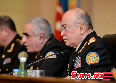Bayramdan sonra işdən çıxarılacaq... - Onu kim əvəz edir? Bayramdan sonra işdən çıxarılacaq... - Onu kim əvəz edir?