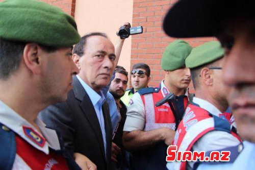 Alaattin Çakıcı: “ülküçü rəis”, yoxsa, “mafiya babası”? Alaattin Çakıcı: “ülküçü rəis”, yoxsa, “mafiya babası”?