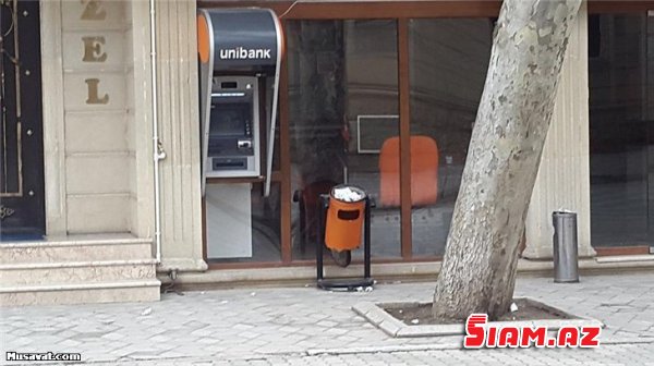 Rayonlarda bankomat dərdi – insanlar gecə saat 4-də belə pul çıxara bilmirlər... Rayonlarda bankomat dərdi – insanlar gecə saat 4-də belə pul çıxara bilmirlər...