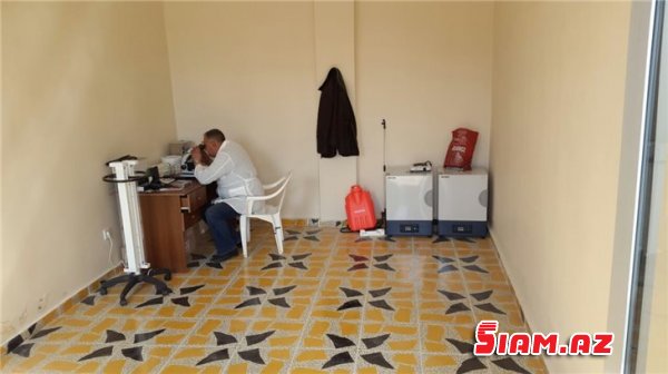 Tovuzda təzə bazar- köhnə bazar mübahisəsi - əhali yeni ticarət mərkəzinə niyə getmir... (FOTOLAR) Tovuzda təzə bazar- köhnə bazar mübahisəsi - əhali yeni ticarət mərkəzinə niyə getmir... (FOTOLAR)