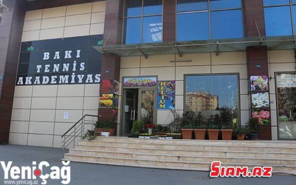 Çayxana, gül dükanı, bazar yoxsa Tennis Akademiyası? - Reportaj - Fotolar Çayxana, gül dükanı, bazar yoxsa Tennis Akademiyası? - Reportaj - Fotolar