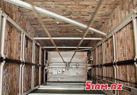 400 min dollara toy edən vəzifəli məmur “tros oğrusu” çıxdı – sərvətin qaynağı bilindi 400 min dollara toy edən vəzifəli məmur “tros oğrusu” çıxdı – sərvətin qaynağı bilindi
