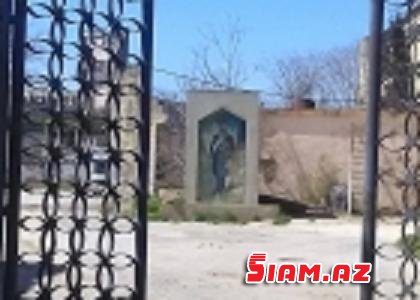 Tağıyevin toxuculuq kombinatı talan olunub, yataqxanası çökür - Heykəlini isə gedər-gəlməzə aparıblar... Tağıyevin toxuculuq kombinatı talan olunub, yataqxanası çökür - Heykəlini isə gedər-gəlməzə aparıblar...