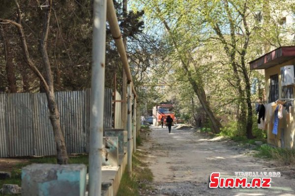 Bakıda şəhidin abidəsini götürdülər, adına salınmış parkı sökdülər… Bakıda şəhidin abidəsini götürdülər, adına salınmış parkı sökdülər…