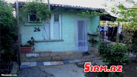 40 ailə zibilliklər arasında gizlədilir: - “Bizə ayrılan vəsaitlər məmurların cibindədir” 40 ailə zibilliklər arasında gizlədilir: - “Bizə ayrılan vəsaitlər məmurların cibindədir”
