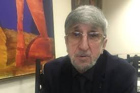 Yazıçı, qəzet redaktoru, qadının alt paltarından pulları necə oğurlayıb?- TƏFƏRRÜAT - FOTOLAR Yazıçı, qəzet redaktoru, qadının alt paltarından pulları necə oğurlayıb?- TƏFƏRRÜAT - FOTOLAR