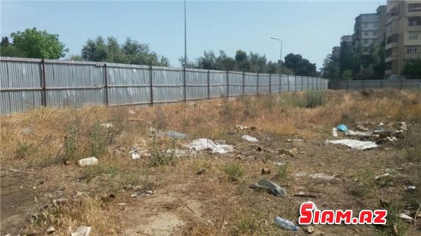 İŞ ADAMI UŞAQ MEYDANÇASINI ƏLƏ KEÇİRİB – Günəşlidə + Fotolar İŞ ADAMI UŞAQ MEYDANÇASINI ƏLƏ KEÇİRİB – Günəşlidə + Fotolar
