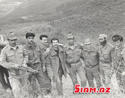 Deputat şəhid komandirlə bağlı yazısında qalmaqal yaradacaq ifadələr işlətdi:"Rus kəşfiyyatı belə komandirlərimizi aradan götürür!" Deputat şəhid komandirlə bağlı yazısında qalmaqal yaradacaq ifadələr işlətdi:"Rus kəşfiyyatı belə komandirlərimizi aradan götürür!"