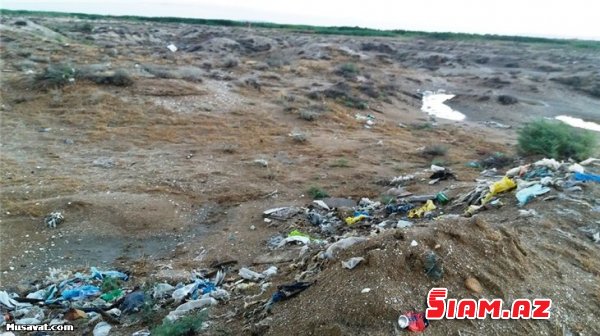 Şəfa mənbəyi olan təbii sərvətimiz Duzlu göl antisanitariya içində boğulur - REPORTAJ, FOTOLAR Şəfa mənbəyi olan təbii sərvətimiz Duzlu göl antisanitariya içində boğulur - REPORTAJ, FOTOLAR