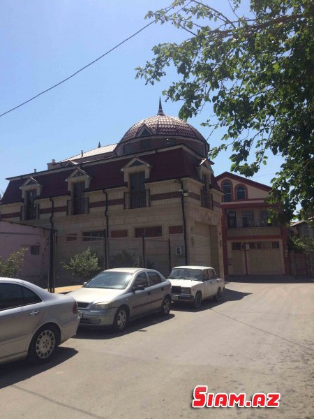 JURNALİSTLƏRİN BİNASINDAN EV İSTƏYƏN POLKOVNİKİN MİLYONLUQ VİLLASI – Fotolar JURNALİSTLƏRİN BİNASINDAN EV İSTƏYƏN POLKOVNİKİN MİLYONLUQ VİLLASI – Fotolar