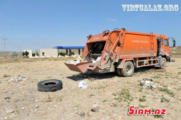 Masazırın duz gölünə axan çirkab suları, leş qoxusu Masazırın duz gölünə axan çirkab suları, leş qoxusu
