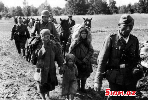 Tramp komandasının “boz kardinalı”- Yəhudi əsilli kürəkən, Harvard məzunu, Ağ Evin ən diqqətçəkən fiquru... Tramp komandasının “boz kardinalı”- Yəhudi əsilli kürəkən, Harvard məzunu, Ağ Evin ən diqqətçəkən fiquru...