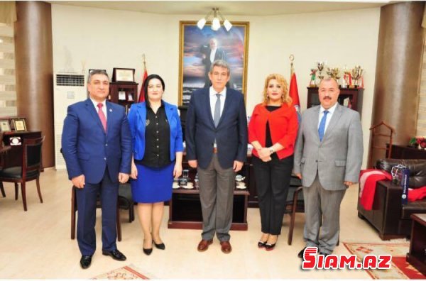 "TÜRKÜN QURTULUŞU BİRLİYİNDƏDİR" "TÜRKÜN QURTULUŞU BİRLİYİNDƏDİR"