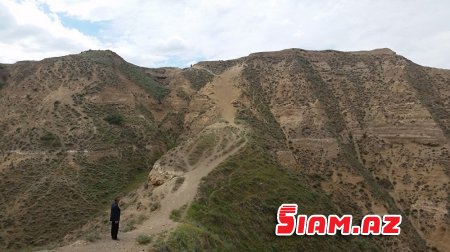 Cənab nazir, bura bilirsiniz, nə qədər turist cəlb etmək olar... - FOTOLAR Cənab nazir, bura bilirsiniz, nə qədər turist cəlb etmək olar... - FOTOLAR