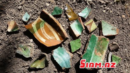 Cənab nazir, bura bilirsiniz, nə qədər turist cəlb etmək olar... - FOTOLAR Cənab nazir, bura bilirsiniz, nə qədər turist cəlb etmək olar... - FOTOLAR