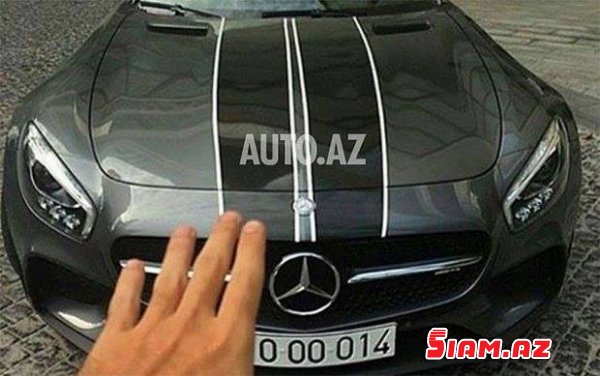 Qubad İbadoğlu “Galenwagen”lə qəza törədən gəncin avtomobil kolleksiyasından yazdı: "O, bu pullarla..." Qubad İbadoğlu “Galenwagen”lə qəza törədən gəncin avtomobil kolleksiyasından yazdı: "O, bu pullarla..."