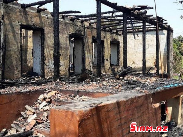 Lerikdə tükürpədici qətlin üstü açıldı: ata əvvəl arvadını, sonra qızını öldürüb, oğul da atanı... Lerikdə tükürpədici qətlin üstü açıldı: ata əvvəl arvadını, sonra qızını öldürüb, oğul da atanı...