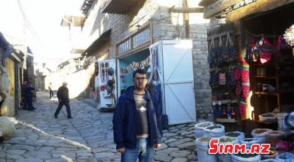 Turist Lahıca gəlir, yerli əhali isə qəsəbədən qaçır Turist Lahıca gəlir, yerli əhali isə qəsəbədən qaçır