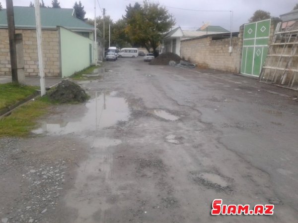 Göyçayın mərkəzində kənd yolu- başçıdan ŞİKAYƏT+FOTOLAR Göyçayın mərkəzində kənd yolu- başçıdan ŞİKAYƏT+FOTOLAR