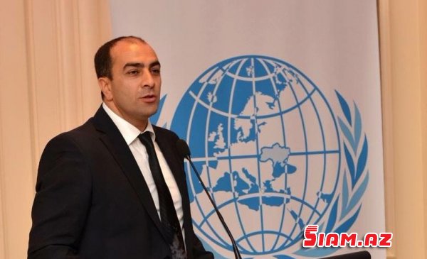 Rusiyalı jurnalistlə azərbaycanlı diaspor rəhbəri arasında Dağlıq Qarabağ mübahisəsi Rusiyalı jurnalistlə azərbaycanlı diaspor rəhbəri arasında Dağlıq Qarabağ mübahisəsi