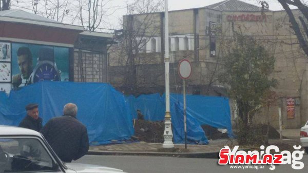 Xocalı parkını satan Lənkəranın icra başçısının şok əməlləri - FOTOLAR Xocalı parkını satan Lənkəranın icra başçısının şok əməlləri - FOTOLAR